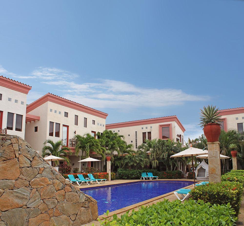 Las Sirenas Hotel And Condos West Bay Εξωτερικό φωτογραφία